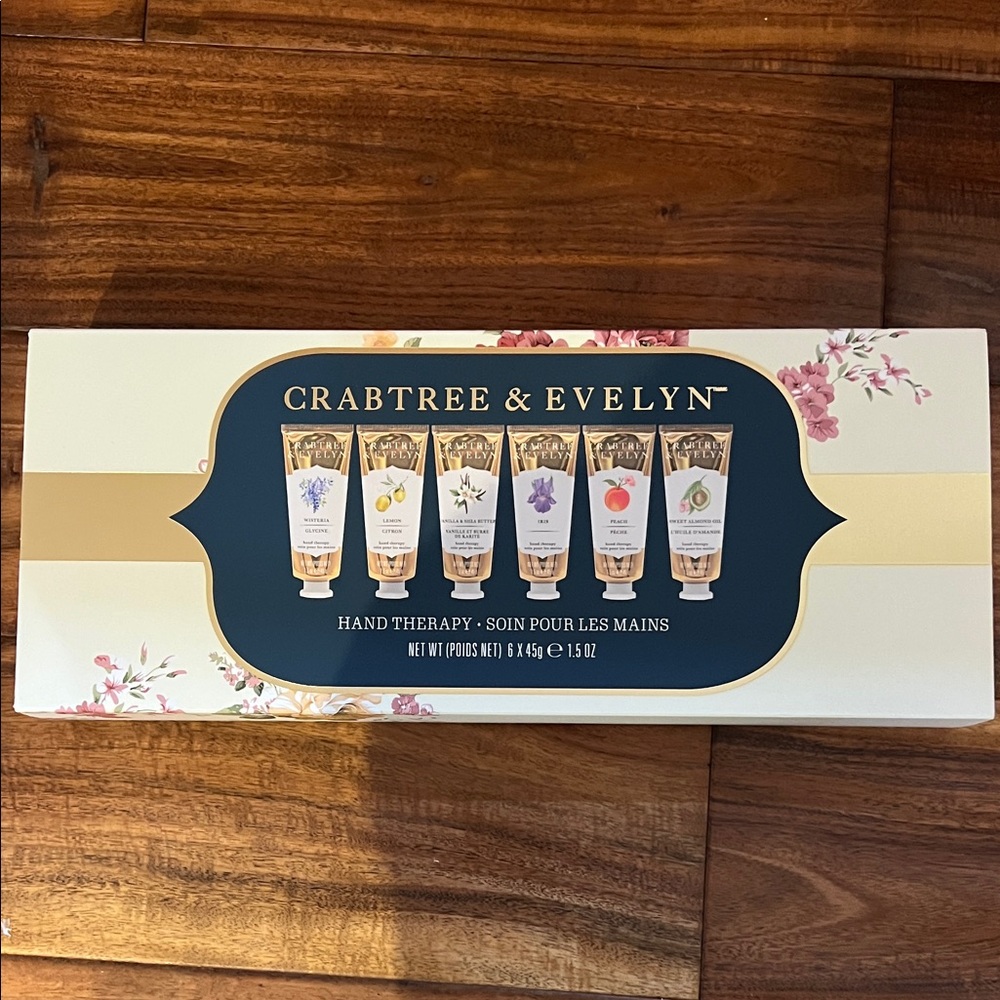 NWT Crabtree & Evelyn Hand Therapy Set